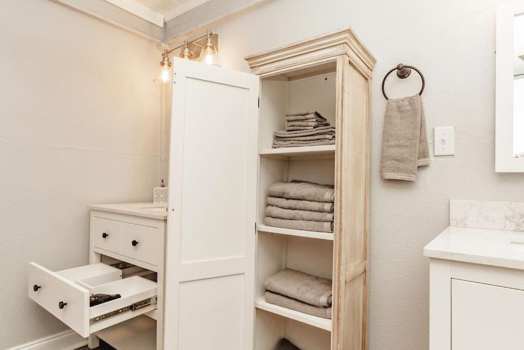 Comfortable King Suite Zen Space Hattiesburg Zewnętrze zdjęcie